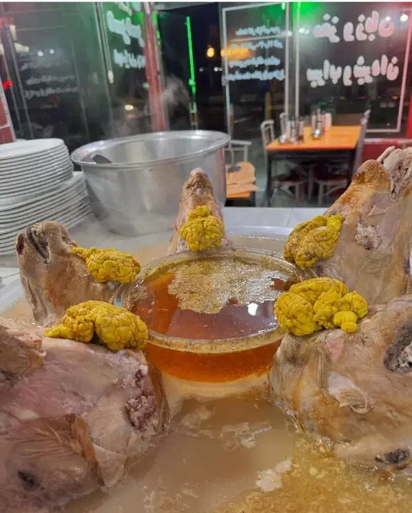 طباخی مرمر|استخدام خدمات فروشگاه و رستوران|رشت, جانبازان|دیوار