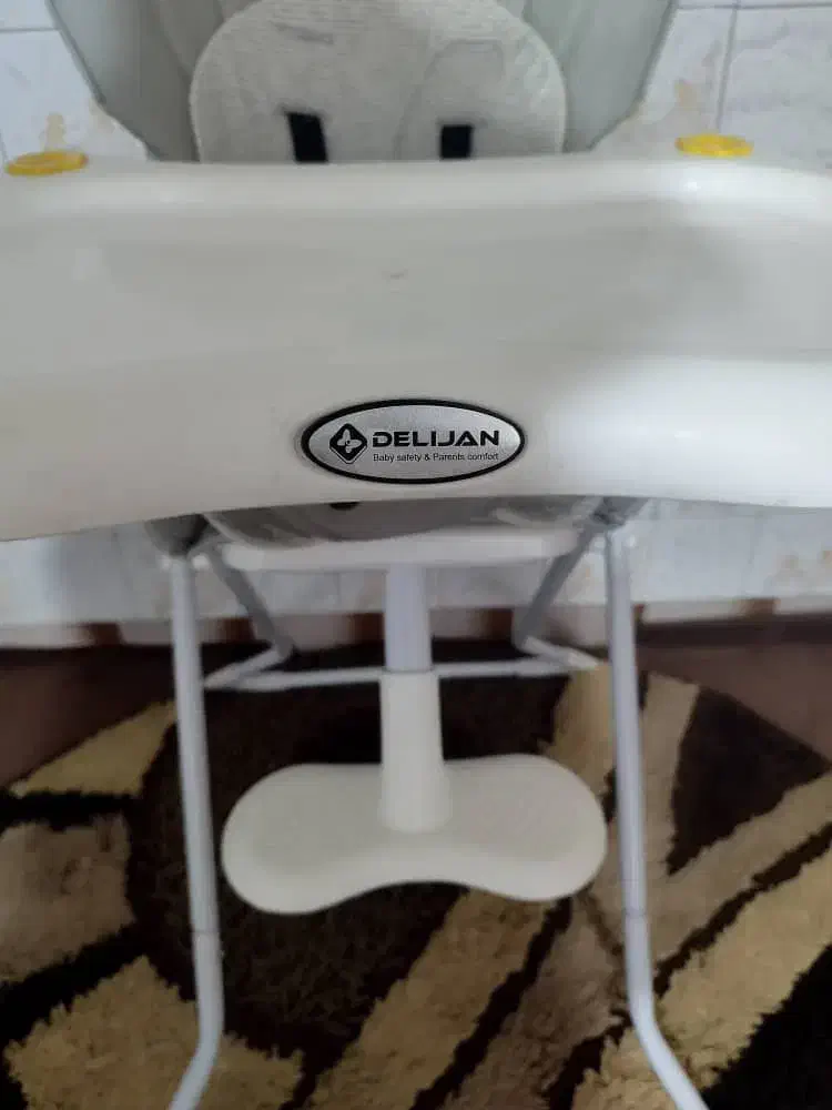 صندلی غذای کودک|تخت و صندلی بچه|اهر, |دیوار