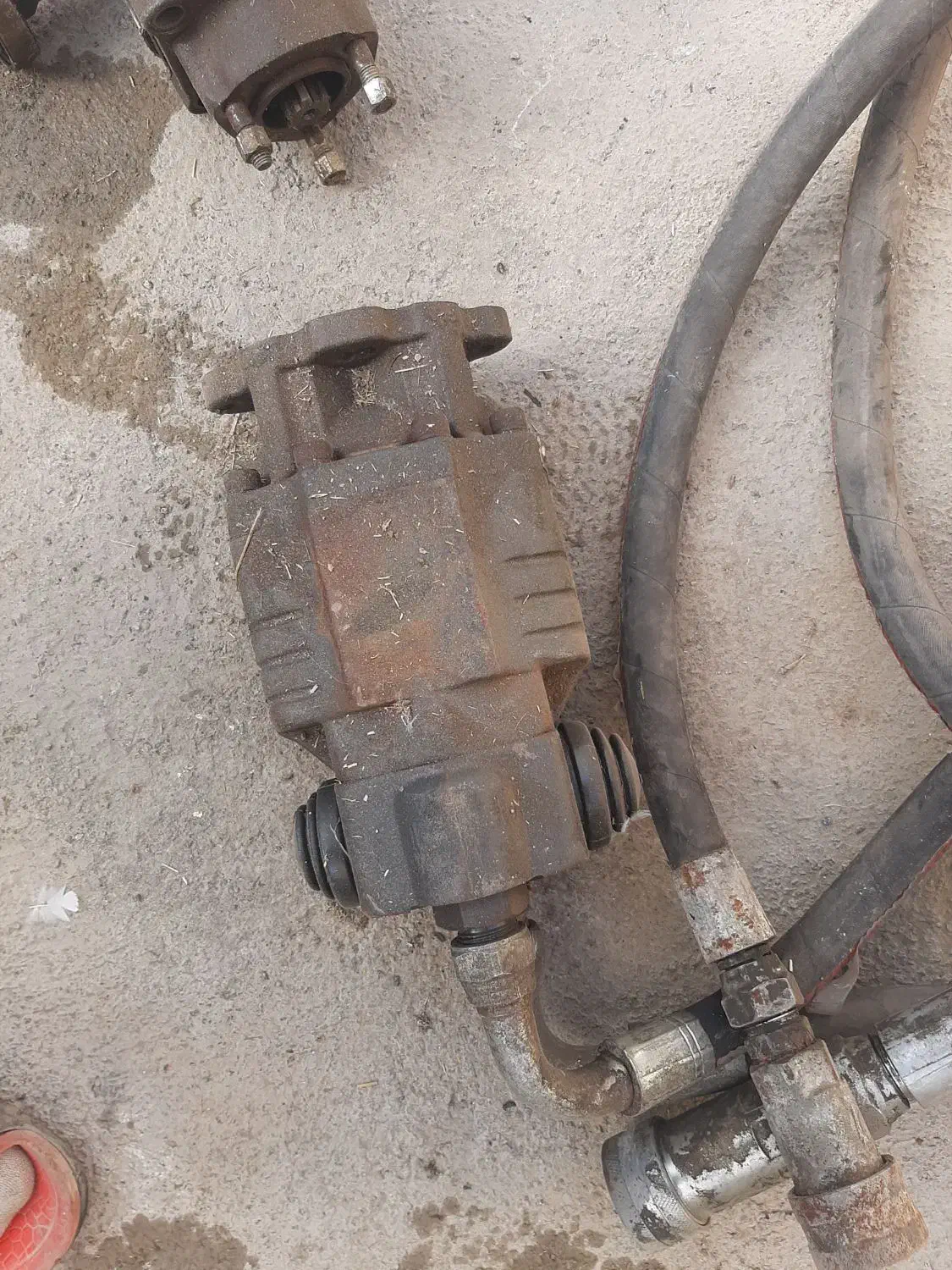 پمپ بغل گیربکس در حد نو|قطعات یدکی و لوازم جانبی|شراء, |دیوار