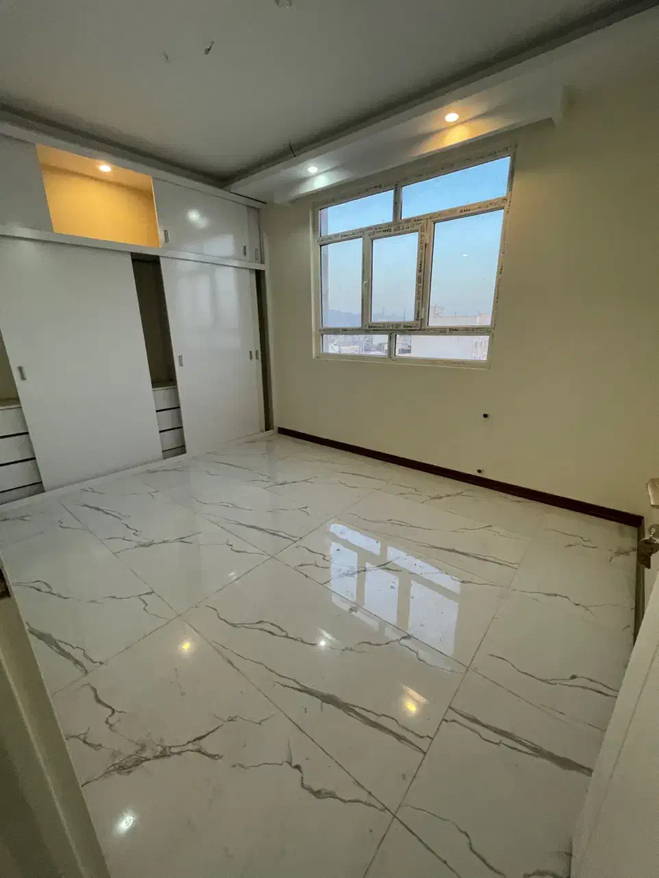 پیروزی طبرسی ۱۲۰ متر کلید نخورده فول