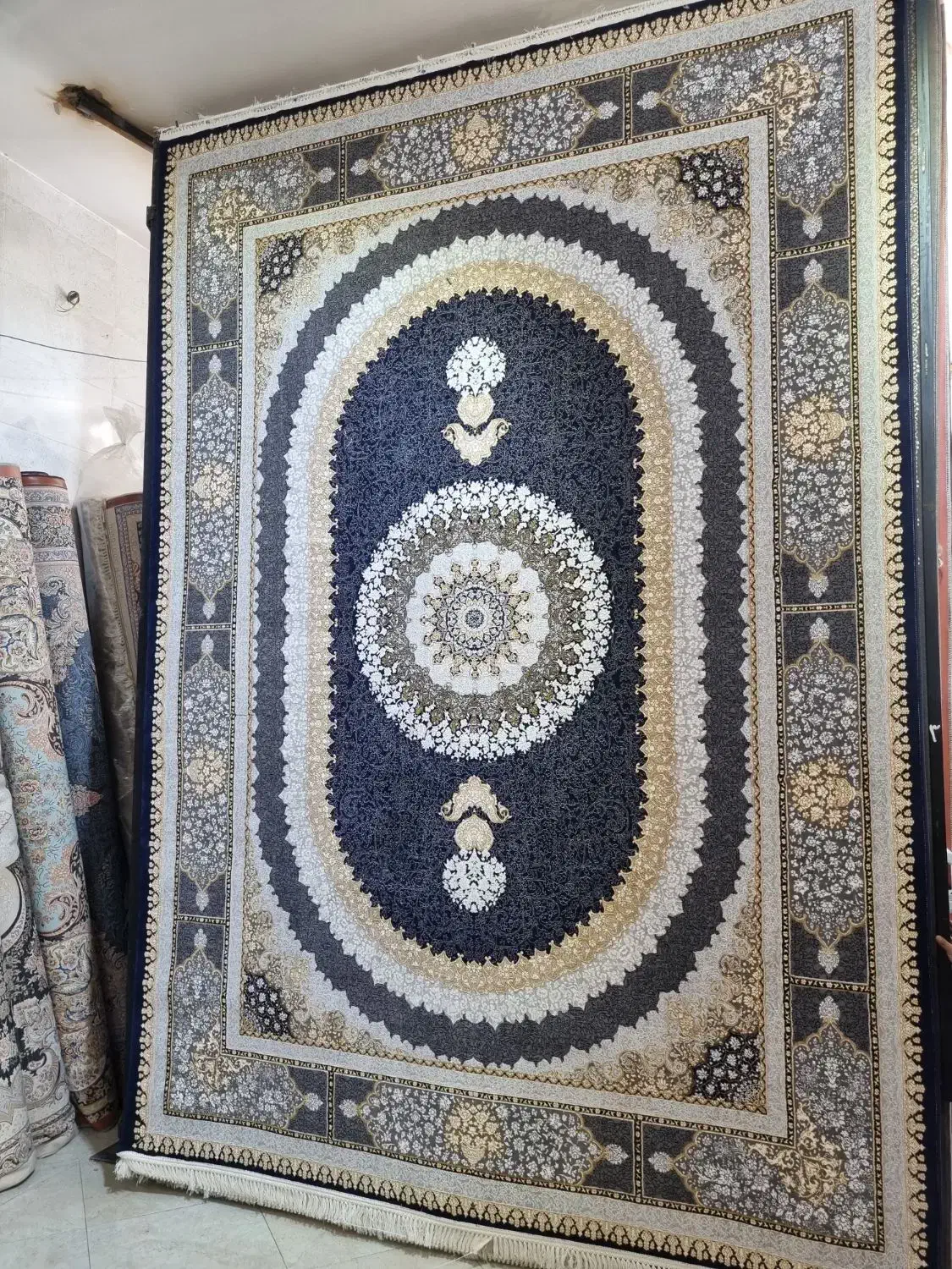 تعویض فرش کهنه با نو و اکبند|فرش|سیرجان, |دیوار