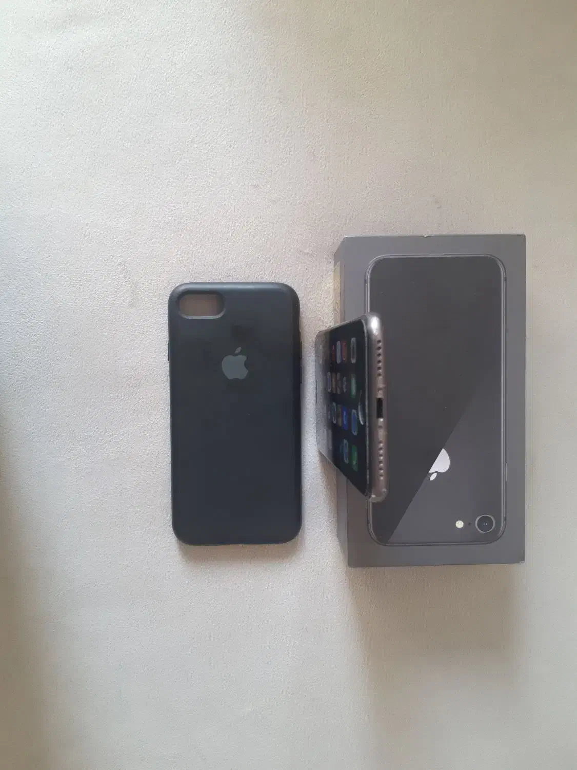 آیفون 8 ، 64 گیگ|موبایل|پرند, فاز ۶|دیوار