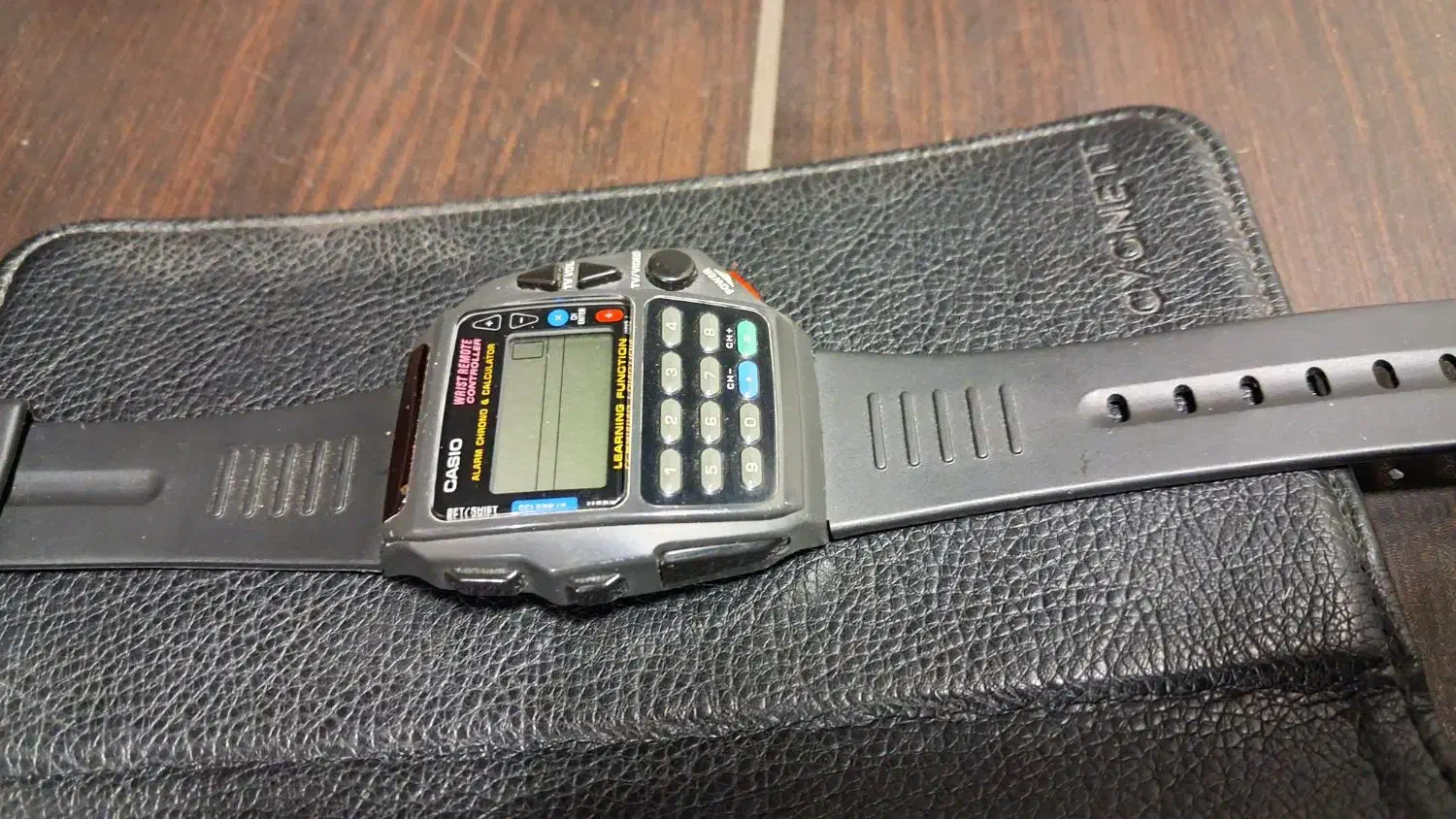 دو عدد ساعت کلکسیونی|ساعت|شیراز, شهرک قمشه|دیوار