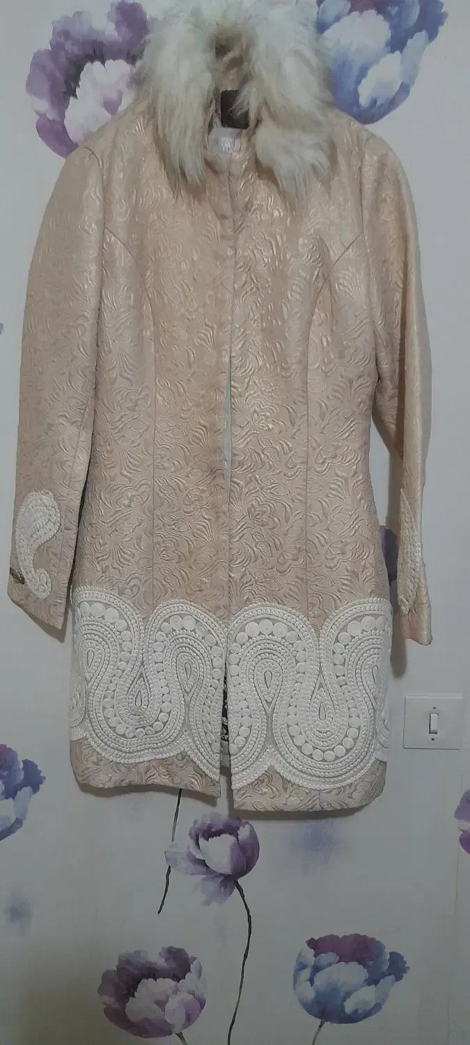 پالتوومانتو مجلسی|لباس|تبریز, |دیوار