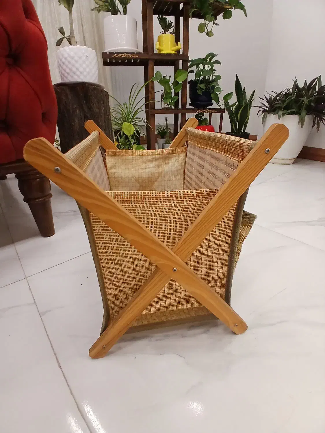 جا روزنامه ای چوبی|صنایع دستی و سایر لوازم تزئینی|شیراز, صنایع الکترونیک|دیوار