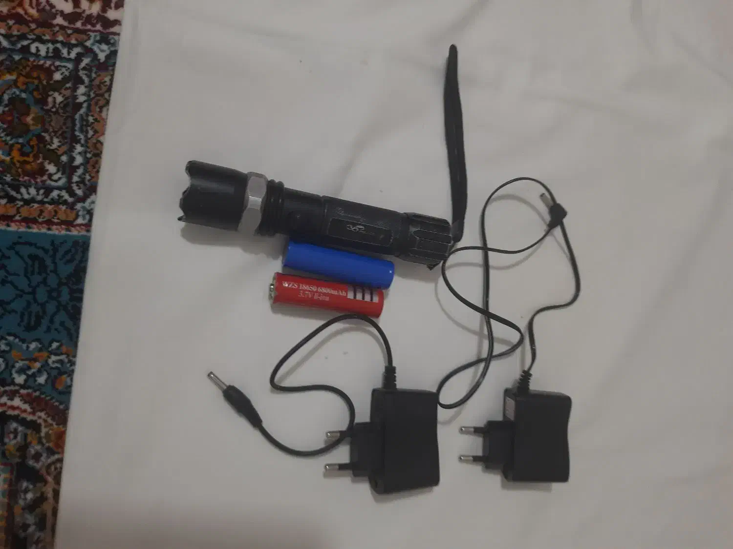 چراغ قوه|کوهنوردی و کمپینگ|شیراز, اصلاحنژاد|دیوار