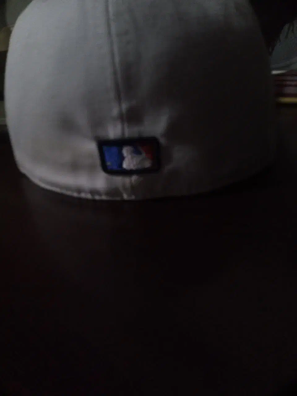 کلاه بک فیت|لباس|رشت, رشتیان|دیوار