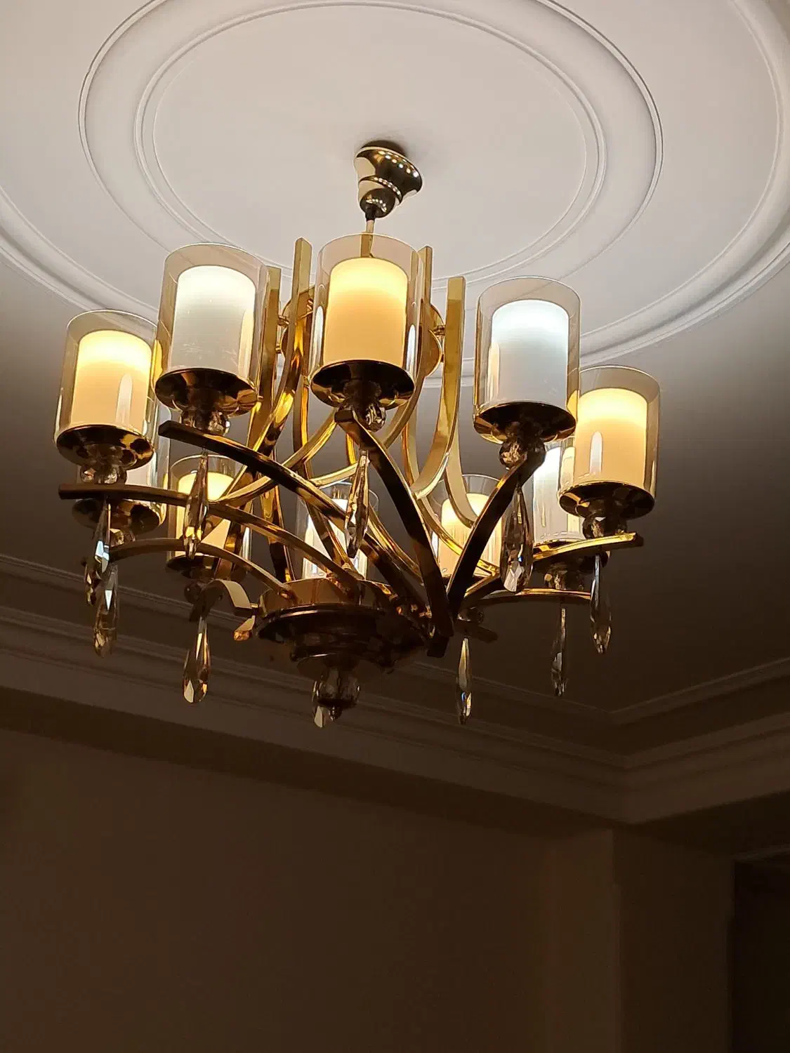 لوستر ۱۰ شاخه طلایی|لوستر و چراغ آویز|تهران, سلسبیل جنوبی|دیوار