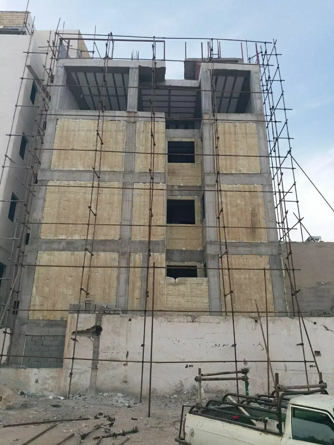 داربست فلزی آذرخش(احمدخسروی)|خدمات پیشه و مهارت|بوشهر, |دیوار