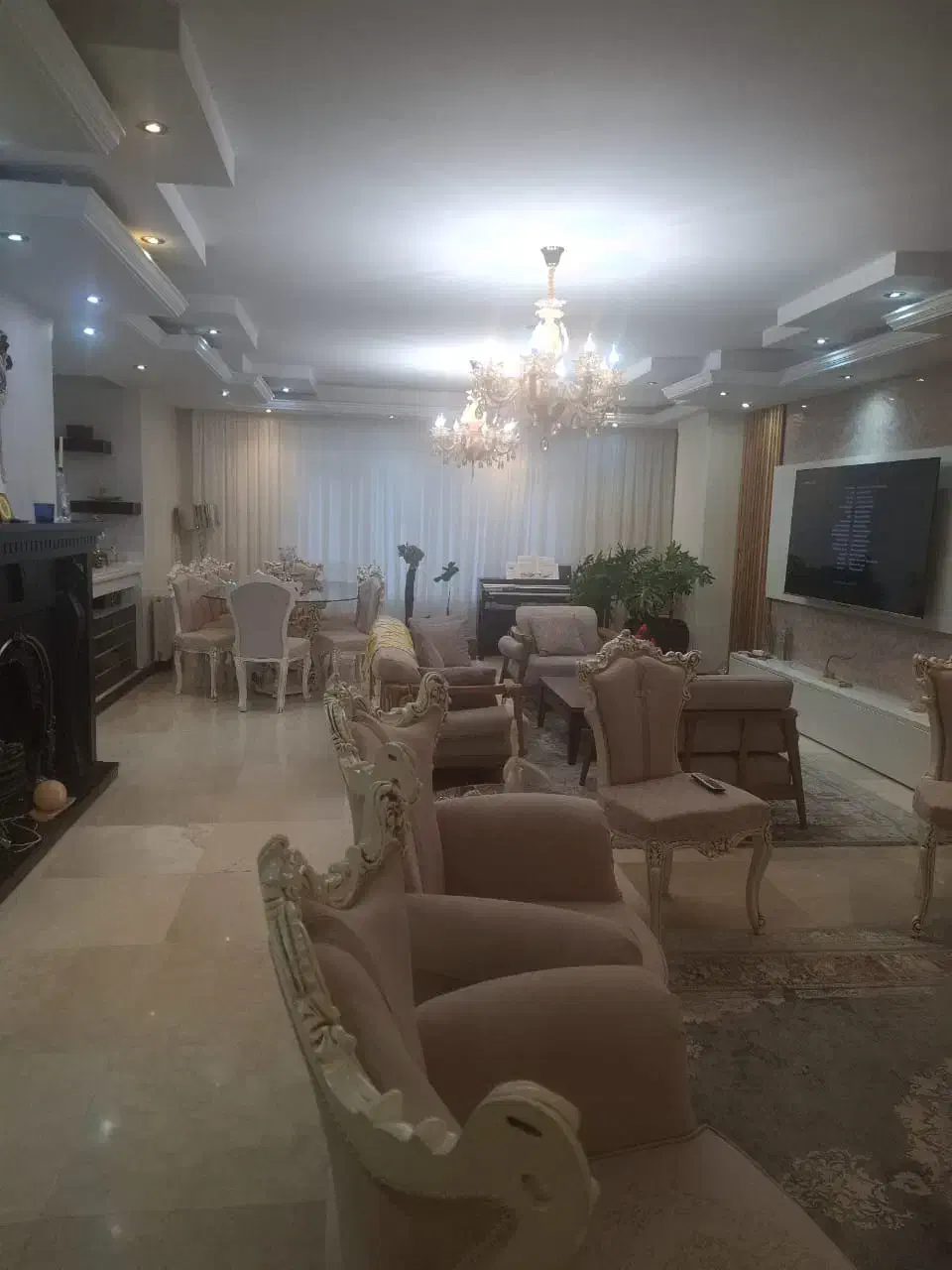 فروش ویژه*عظیمیه/۱۸۰م تک واحد/۶۰درصد تهاتر|فروش آپارتمان|کرج, عظیمیه|دیوار