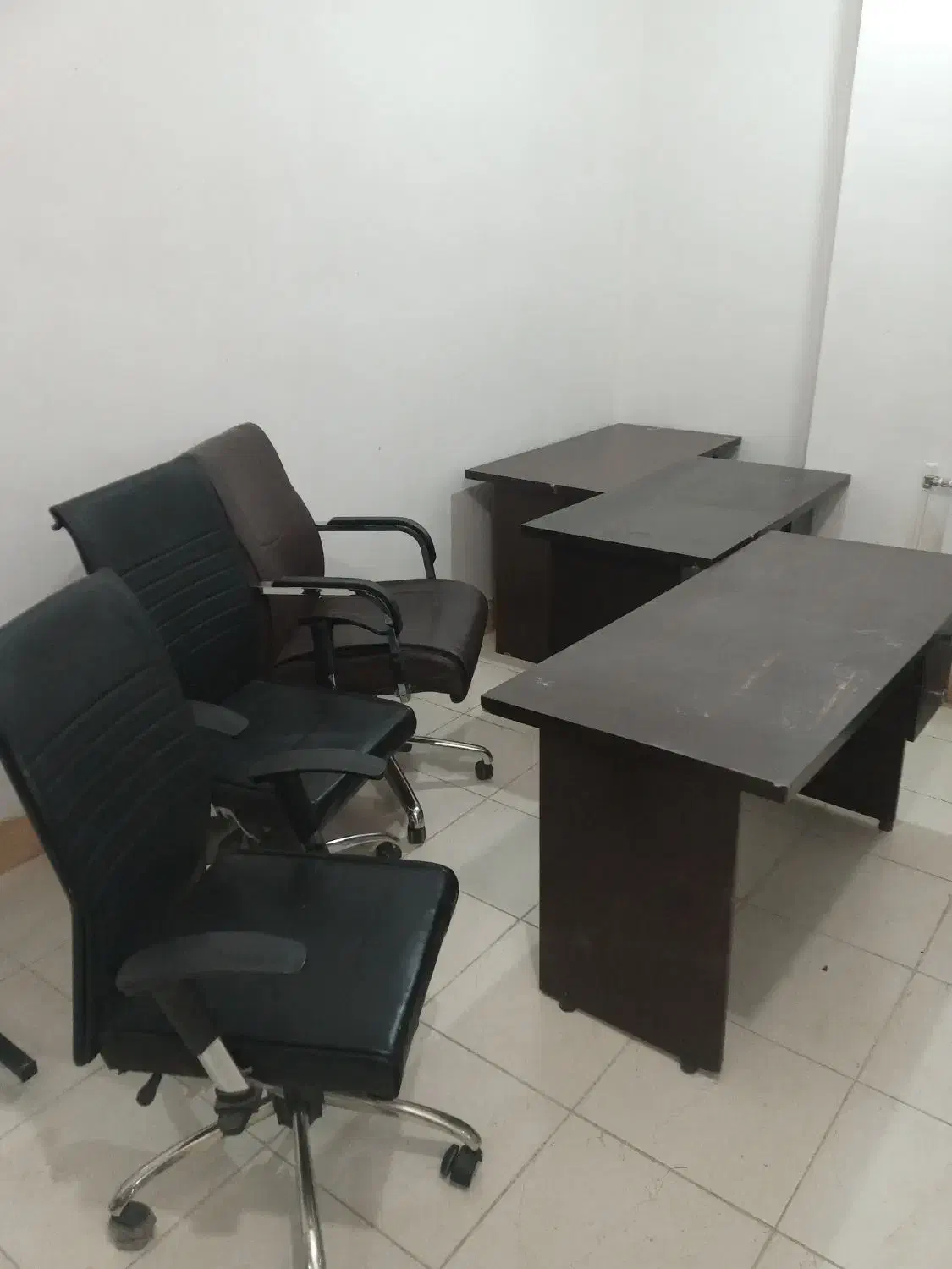 فروش میز و صندلی اداری دست دوم|مبلمان اداری|شهرکرد, |دیوار