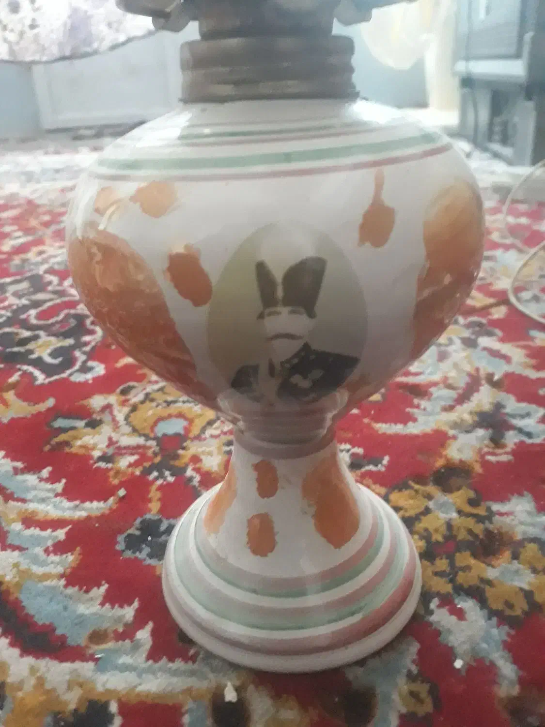 چراغ قدیمی|کلکسیون اشیاء عتیقه|بروجن, |دیوار