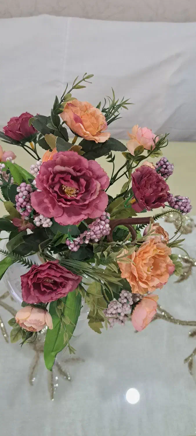 گل در حد نو|گل مصنوعی|همدان, |دیوار