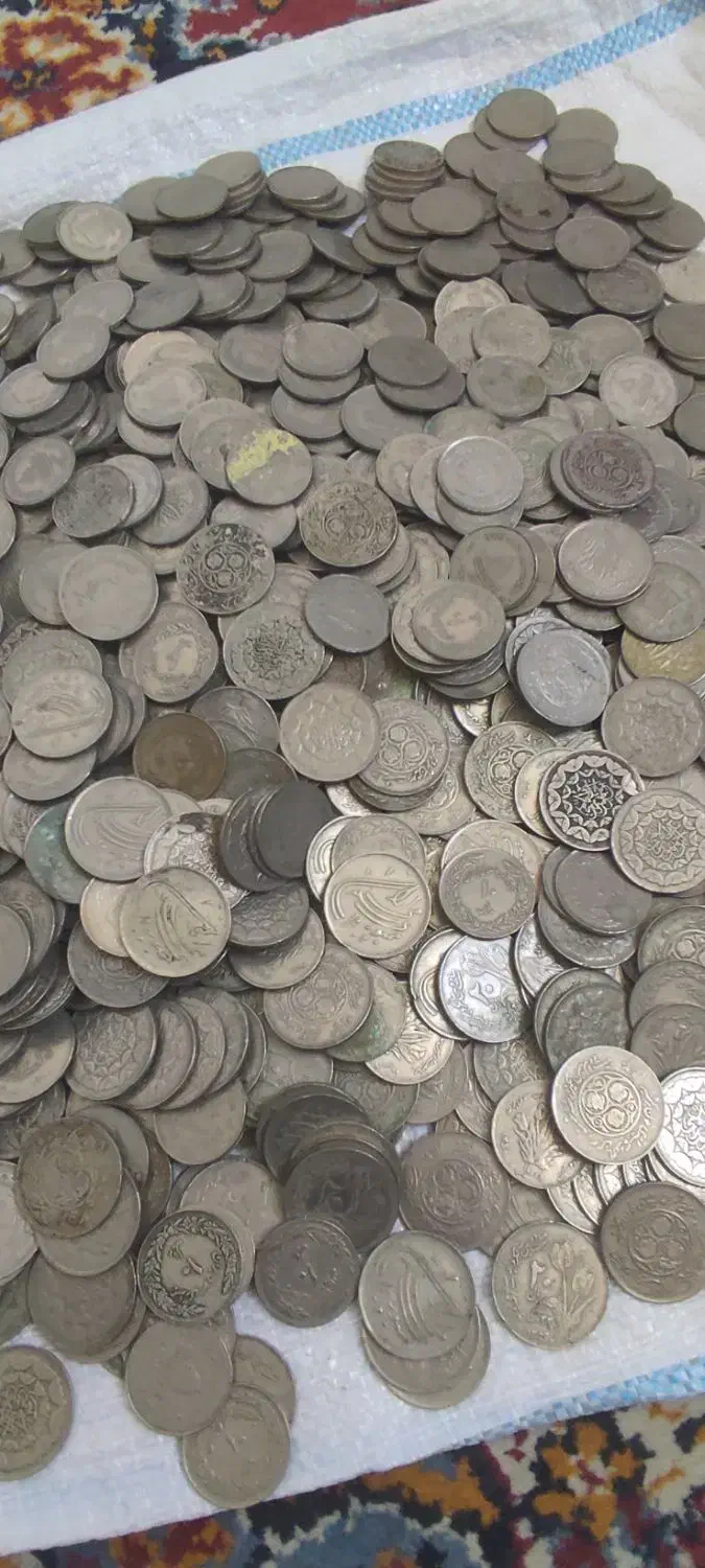 پول سکه ای و مناسبتی|کلکسیون سکه، تمبر، اسکناس|شیراز, مسلم|دیوار