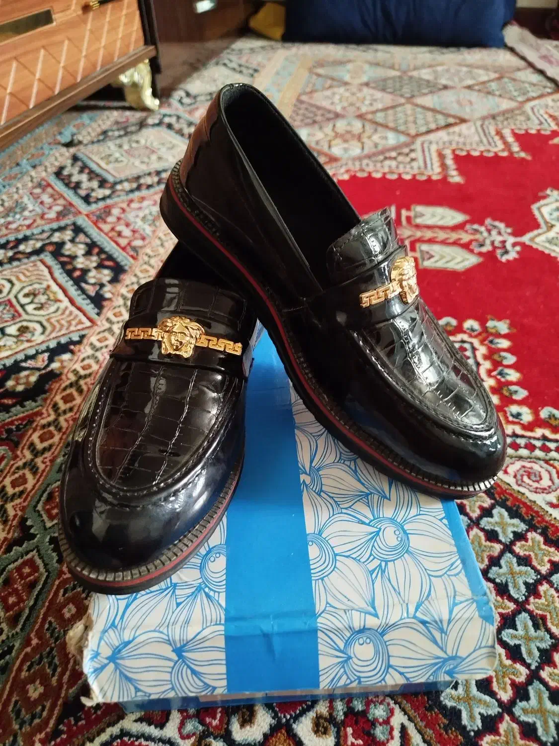 کالج بچگانه|کیف، کفش، کمربند|بروجرد, |دیوار