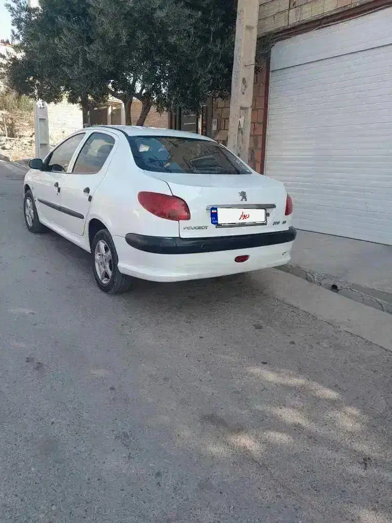 206 صندوقدار|خودرو سواری و وانت|قزوین, |دیوار