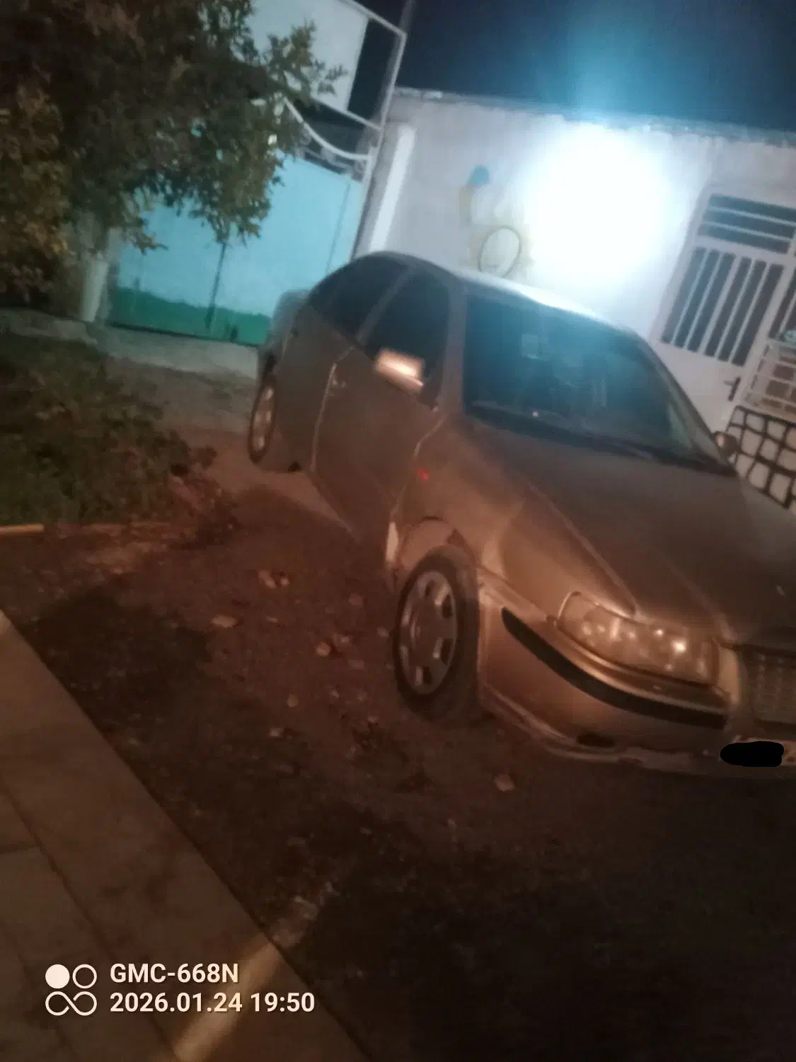 سمند مدل 82|خودرو سواری و وانت|کهنوج, |دیوار