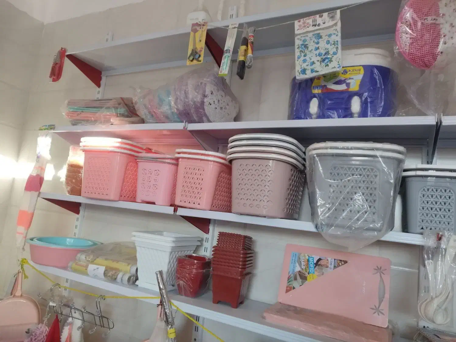 لوازم پلاسکو|ظروف نگهدارنده، پلاستیکی، یک‌بارمصرف|نگار, |دیوار