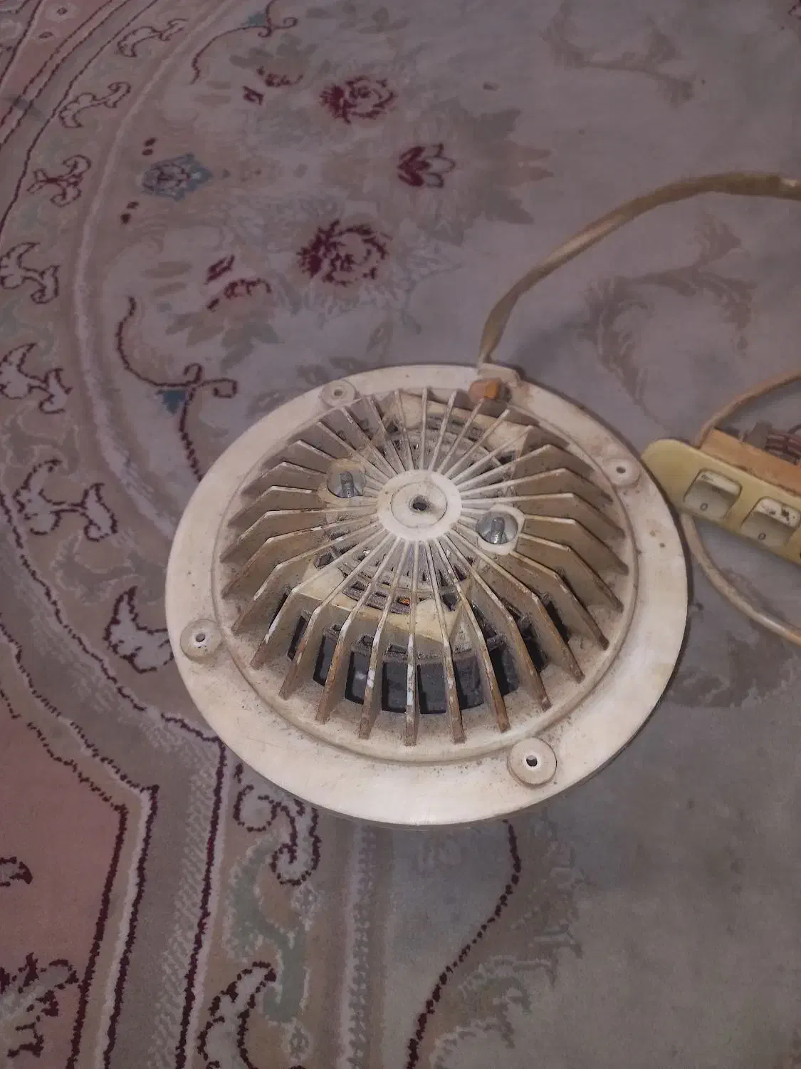 فن هود قدیمی پرقدرت|کولر گازی و فنکوئل|فردوسیه, |دیوار