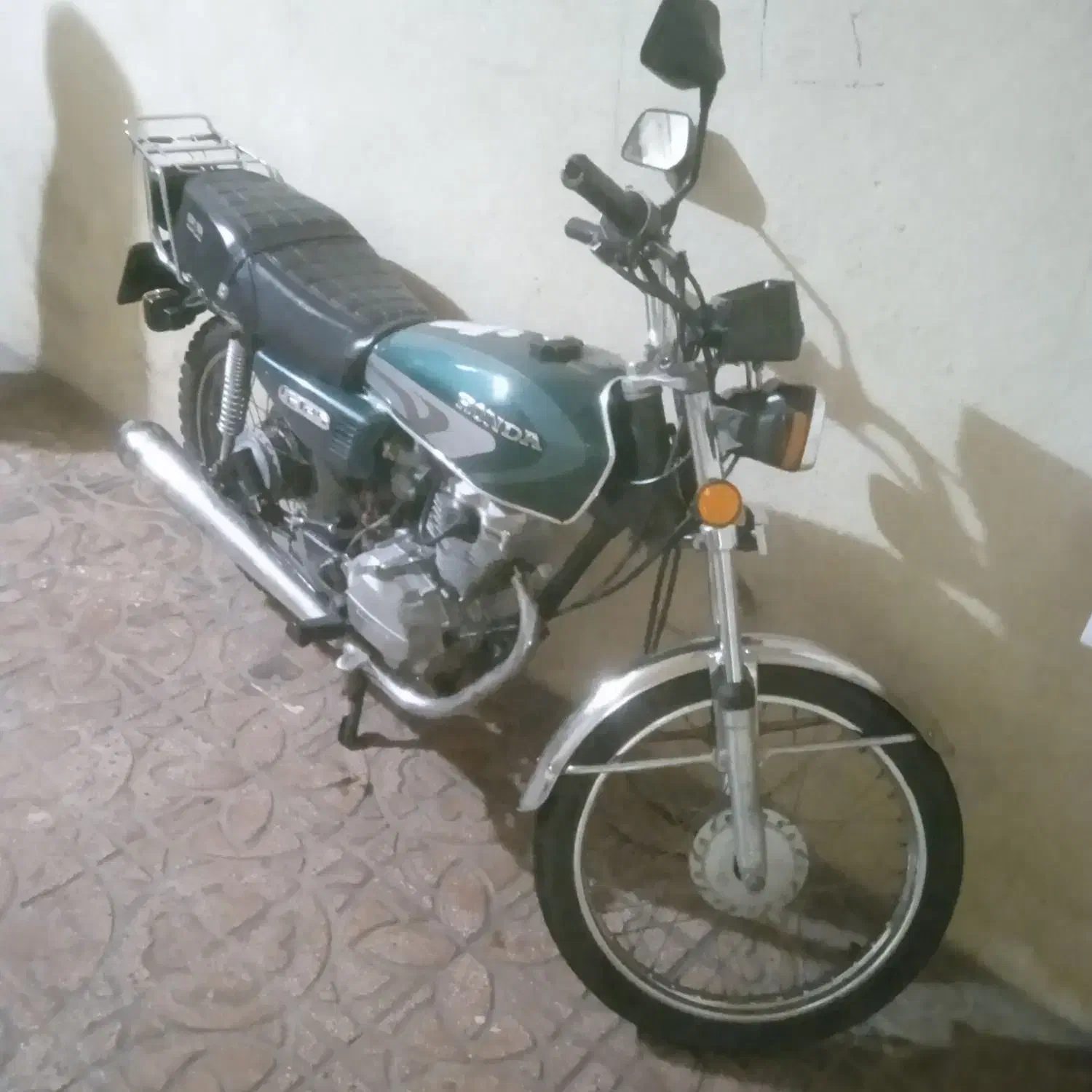 موتور هندا شهباز پنج دنده پلاک ملی|موتورسیکلت|تبریز, |دیوار