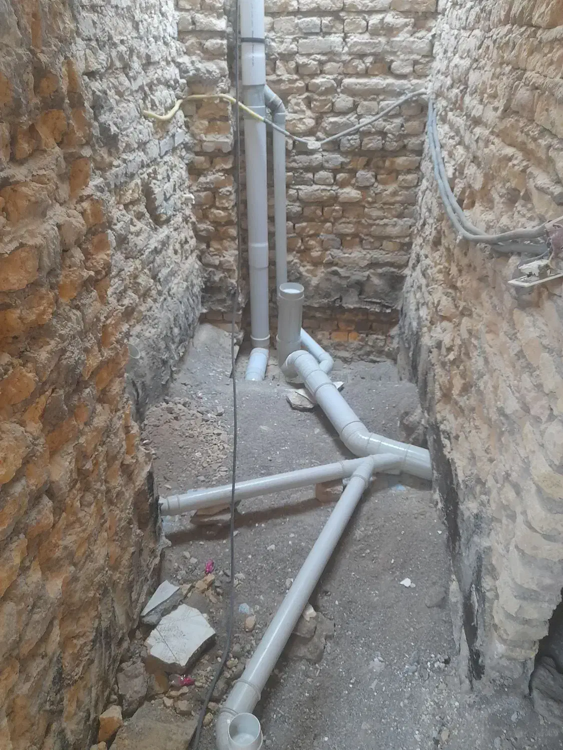 لوله کشی آب و فاضلاب|خدمات پیشه و مهارت|مرند, |دیوار