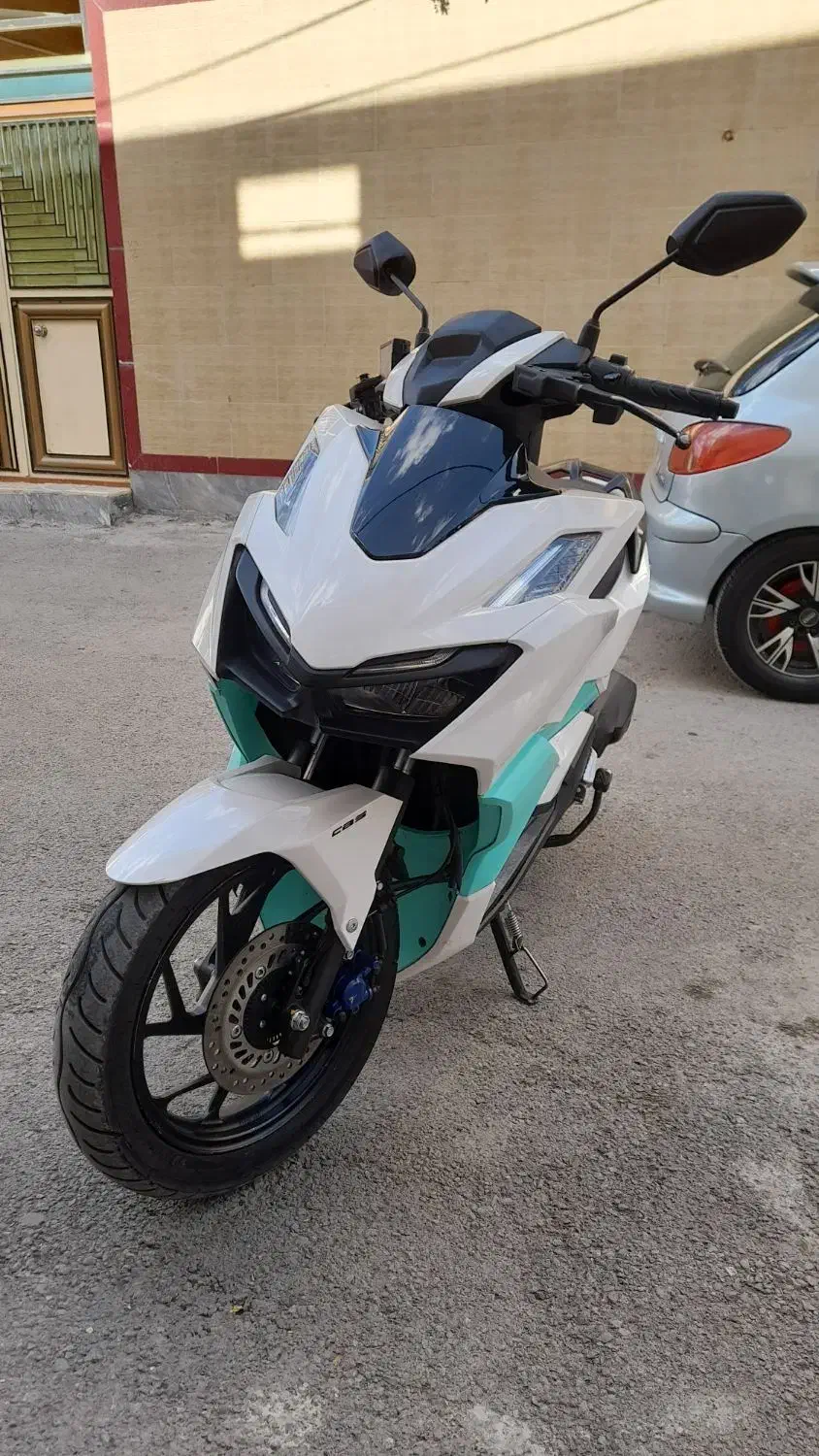 کلیک واریو ۱۷۰|موتورسیکلت|سنندج, |دیوار