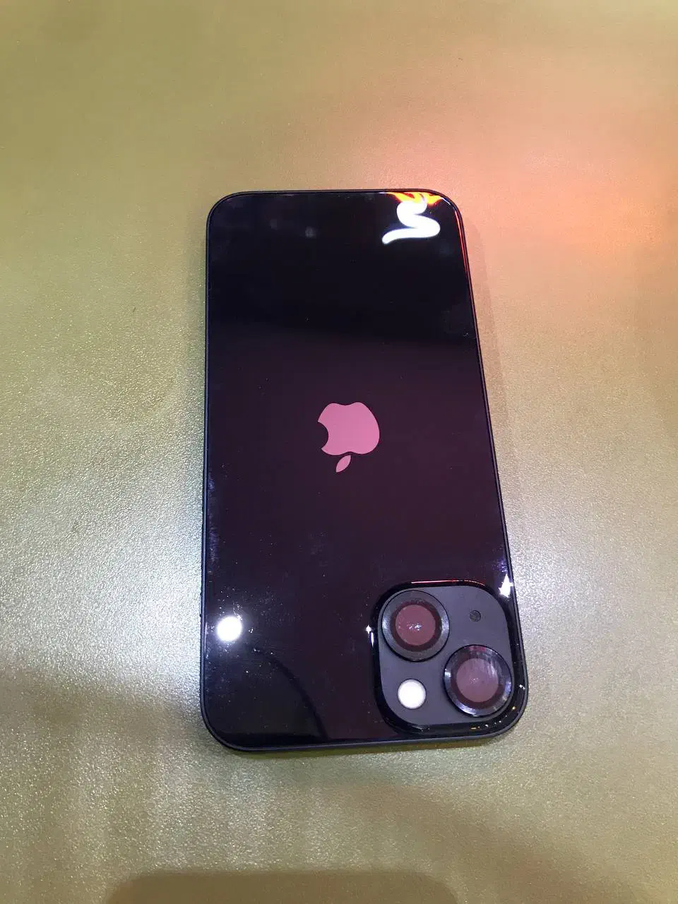 iphone 13|موبایل|اندیشه, اندیشه فاز ۱|دیوار