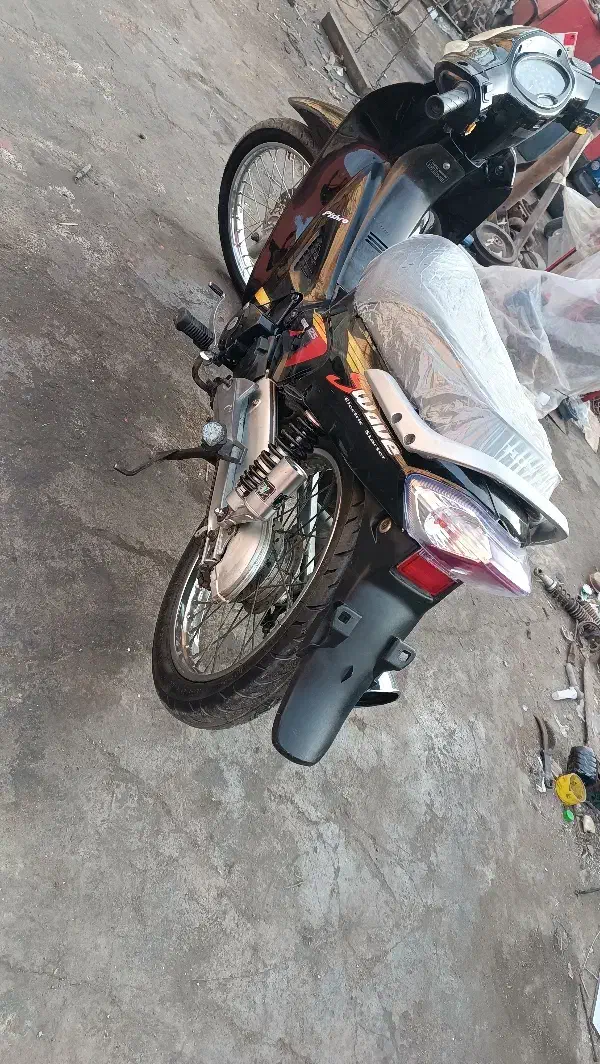 دو عدد متور اتومات|موتورسیکلت|دیلم, |دیوار