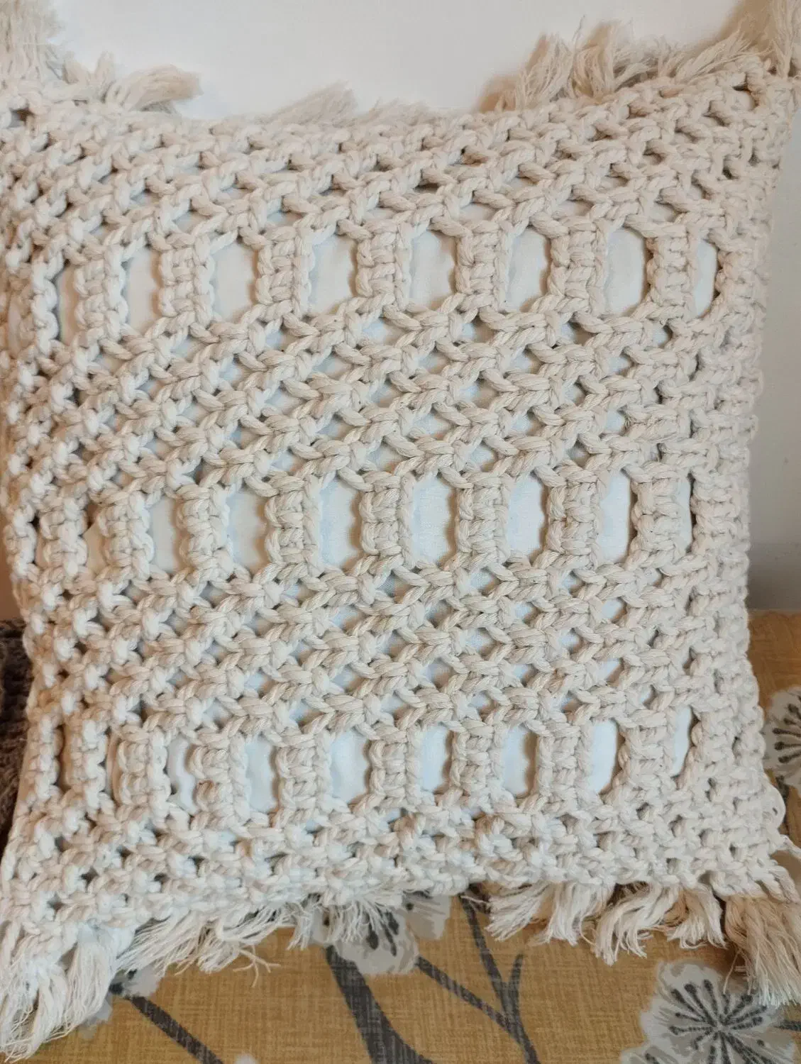 کوسن و رومیزی قلاب بافی نو / سفارشی دوزی|صنایع دستی و سایر لوازم تزئینی|گنبد کاووس, |دیوار