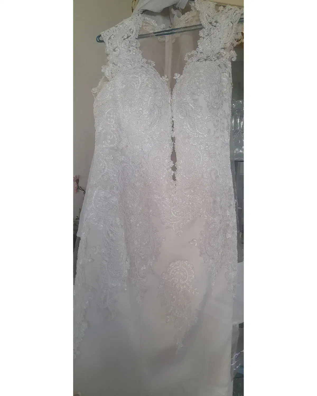 لباس عروس‌|لباس|نظرآباد, نظرآباد|دیوار