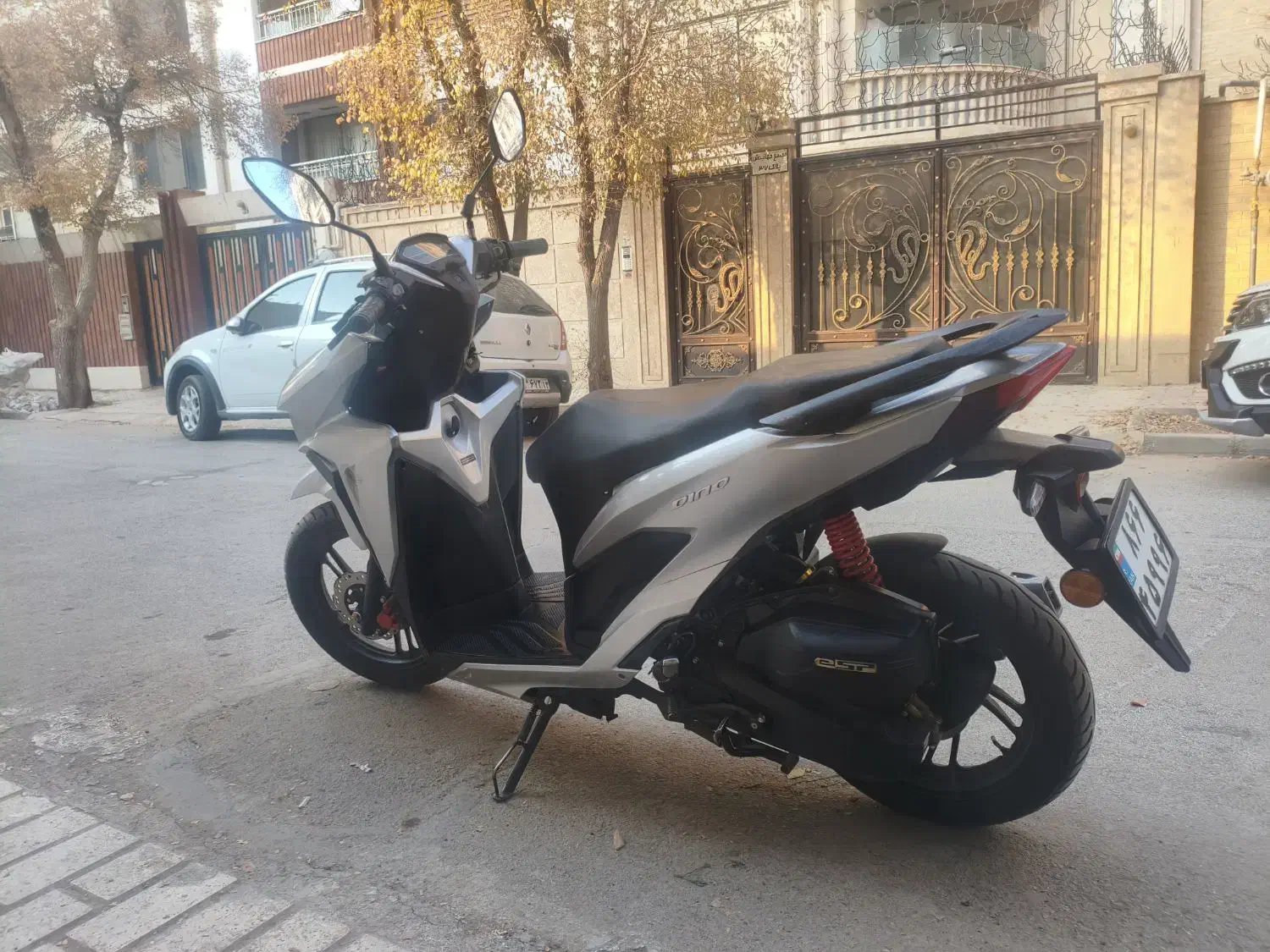 موتور دینو طرح کلیک ۱۵۰ سی سی|موتورسیکلت|شاهینشهر, نظامی|دیوار