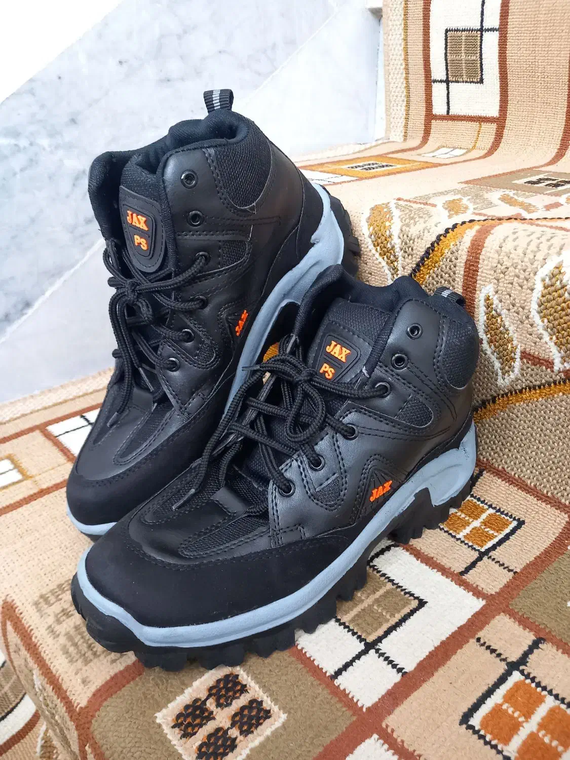 نیم بوت سایز 44|کیف، کفش، کمربند|زنجان, |دیوار