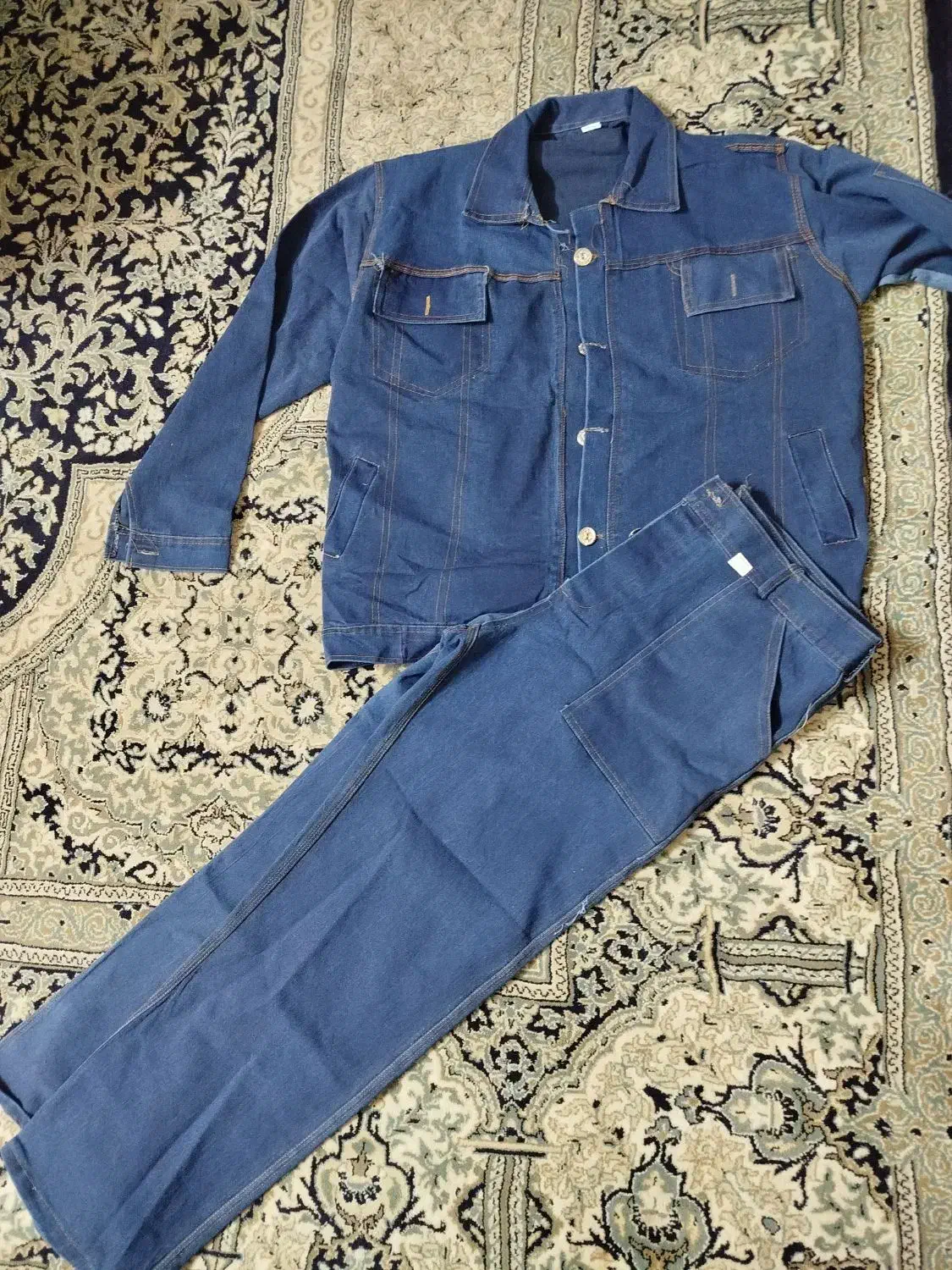 لباس کار مردانه|لباس|سبزوار, باهنر|دیوار