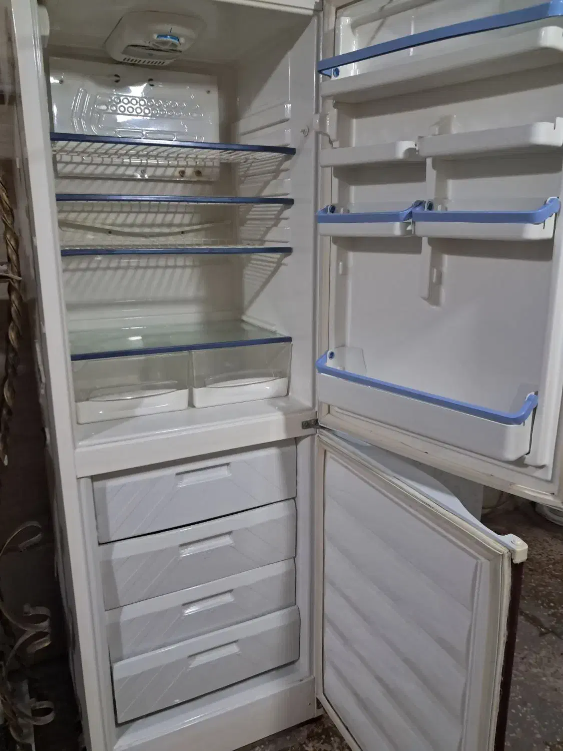 یخچال و فریزر فروشی|یخچال و فریزر|دوگنبدان, |دیوار