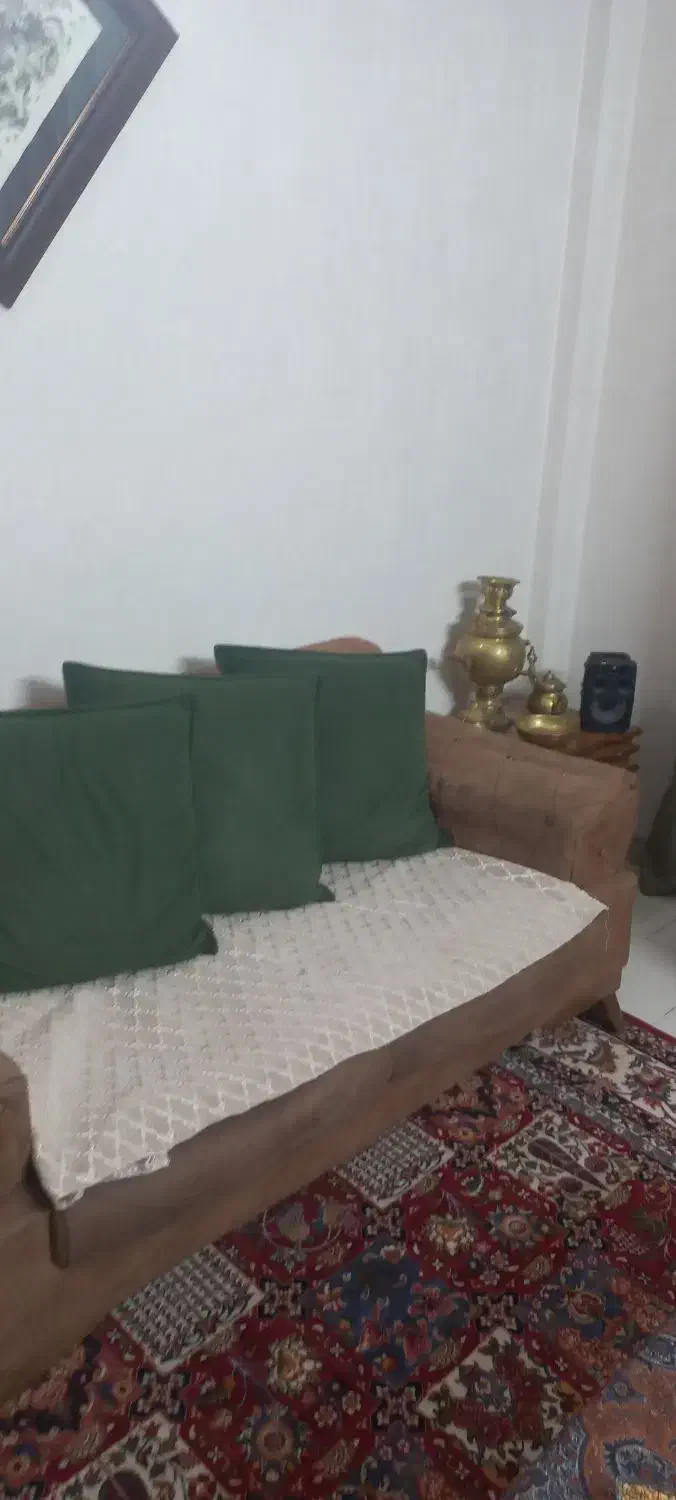راحتی|مبلمان خانگی و میز عسلی|تهران, دهم فروردین|دیوار