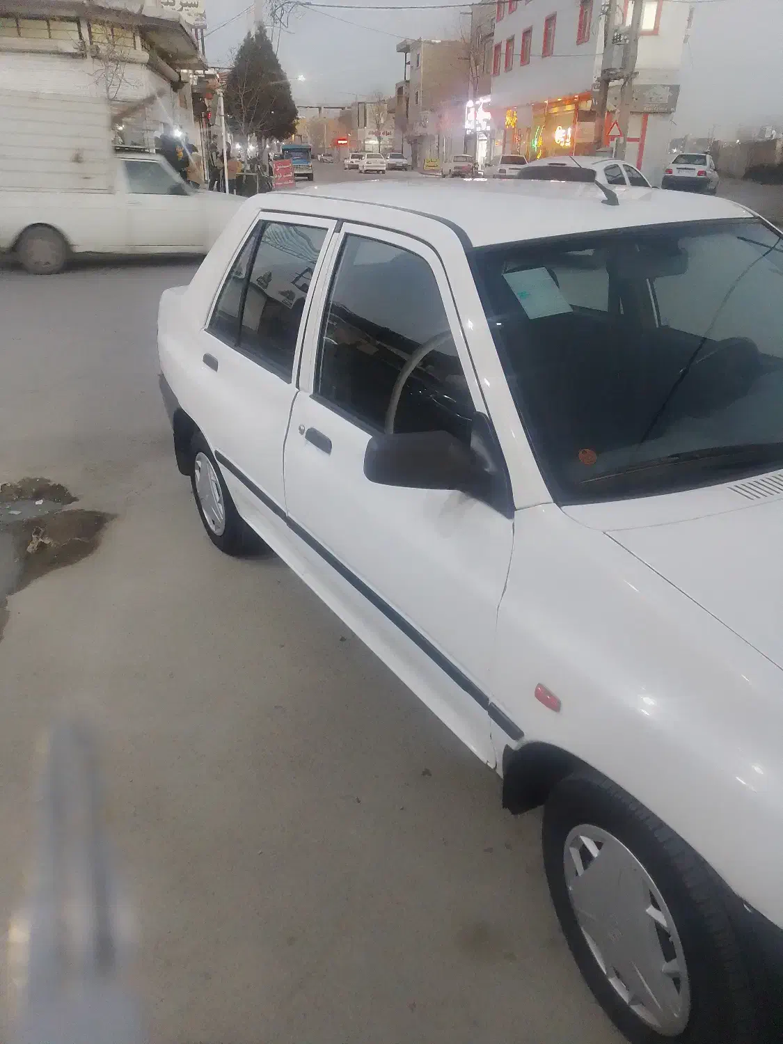 پراید مدل ۹۷|خودرو سواری و وانت|چهارباغ, |دیوار