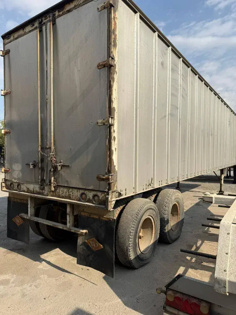 کانکس دو‌محور استریک|ماشین‌آلات صنعتی|رباط‌کریم, رباط‌کریم|دیوار