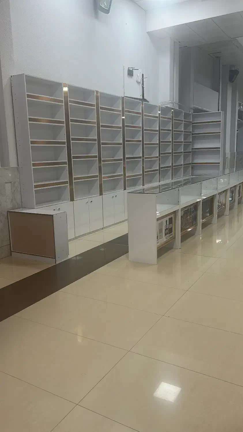 فروشنده وفرکار|استخدام خدمات فروشگاه و رستوران|قشم, |دیوار