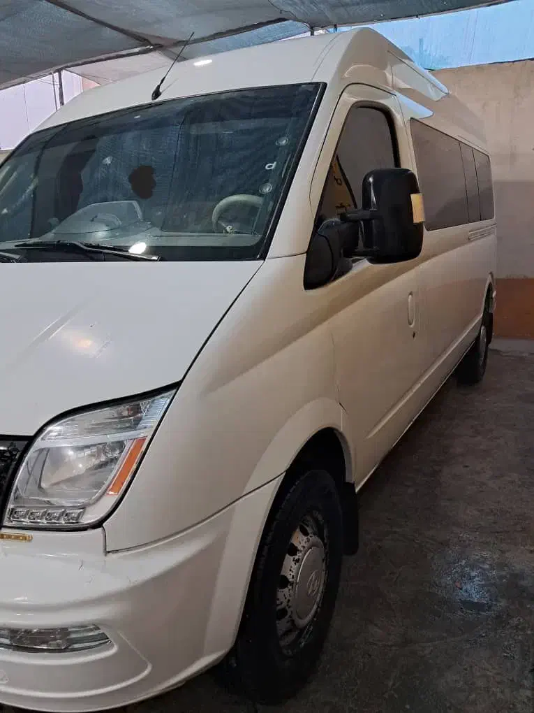 مینی بوس مکسوس ۲۰۱۵|خودرو سنگین|بوشهر, |دیوار