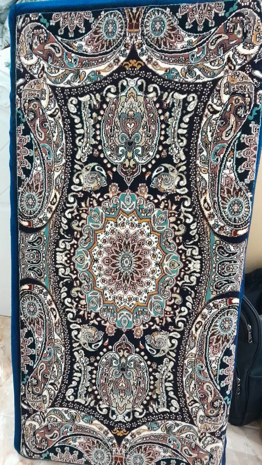 پشتی سرمه ای|پشتی|ساوه, |دیوار