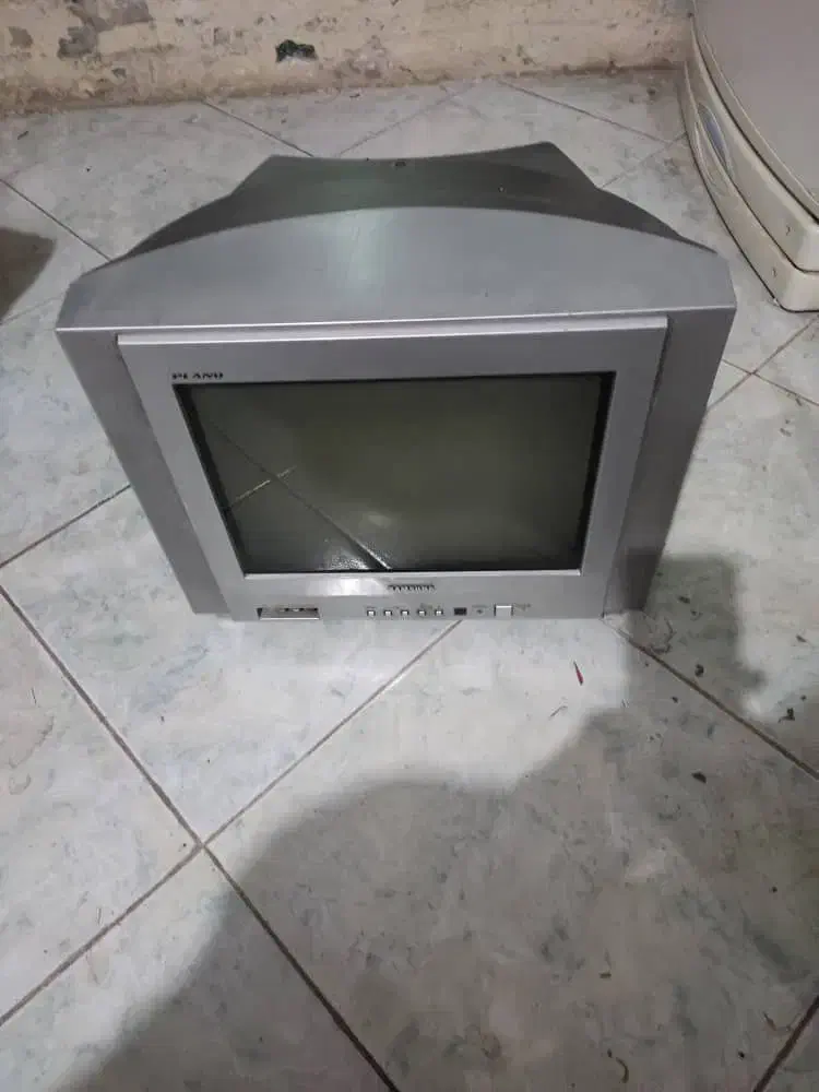 تلویزیون سالم ال جی وسامسونگ|تلویزیون و پروژکتور|هشتگرد, فاز ۱ مهستان|دیوار