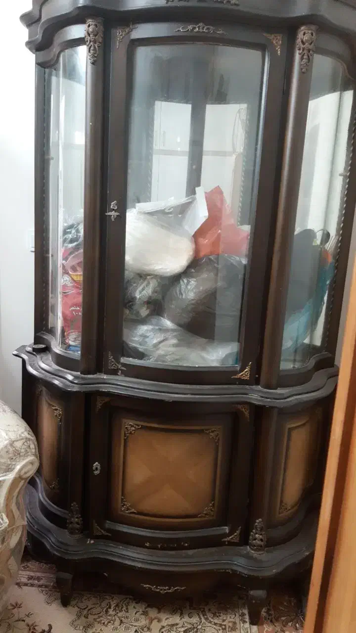 ویترین دوتکه ای|بوفه، ویترین، کنسول|اصفهان, قهجاورستان|دیوار