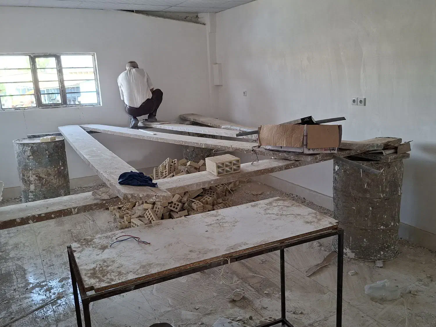 فرغون گاری بشکه سیمان لوله پلیکا|مصالح و تجهیزات ساختمان|اهواز, شهرک رزمندگان|دیوار