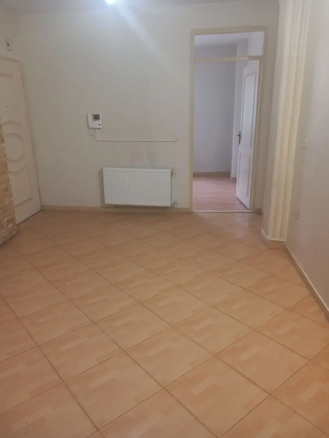 آپارتمان ۴۵ متری طبقه اول|اجارهٔ آپارتمان|تهران, مختاری|دیوار