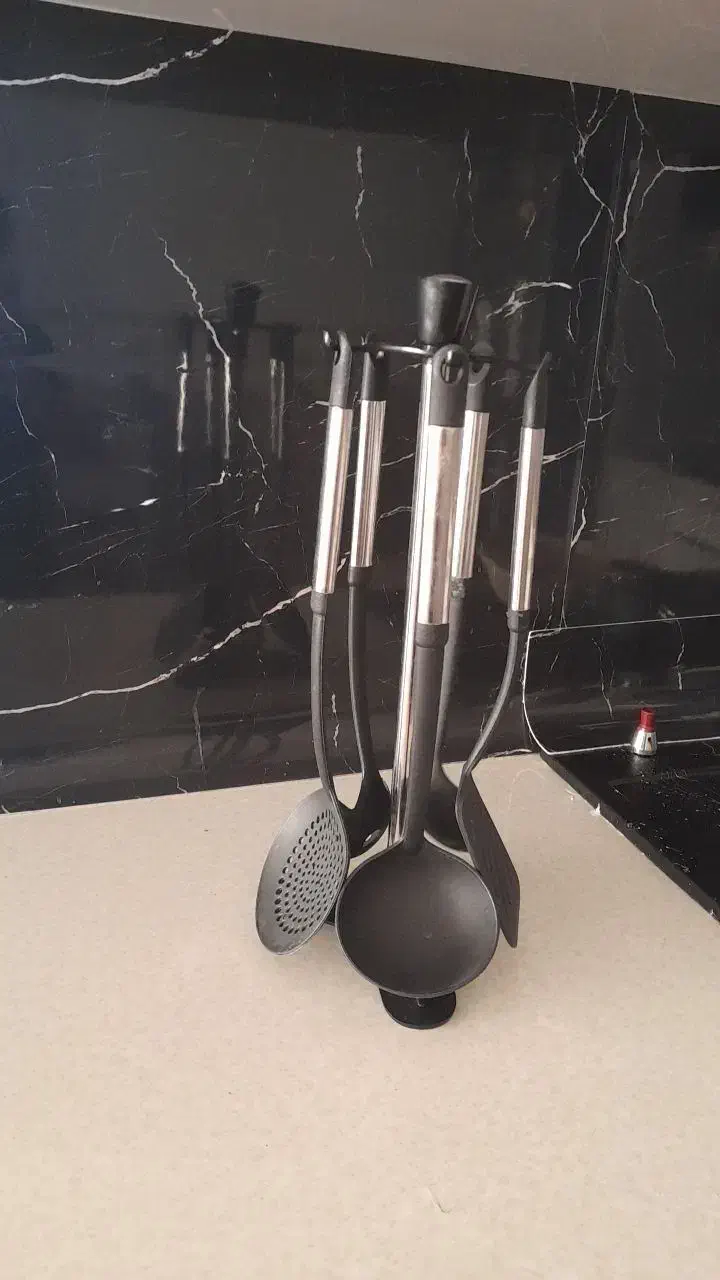 کفگیر ملاقه کاملا نو|ظروف پختوپز|زنجانرود, |دیوار