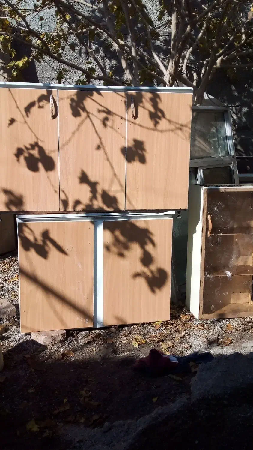 ظرفشویی|آب‌چکان و نظم‌دهنده ظروف|میانه, |دیوار