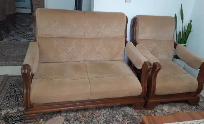 یکدست مبل بندر انزلی|مبلمان خانگی و میز عسلی|بندر انزلی, کوی واحدی|دیوار