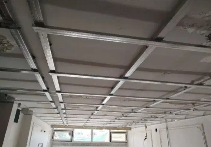 اجرای کناف ،تایل،نورپردازی و بازسازی نقاشی پارتیشن|خدمات پیشه و مهارت|کرج, کیانمهر|دیوار