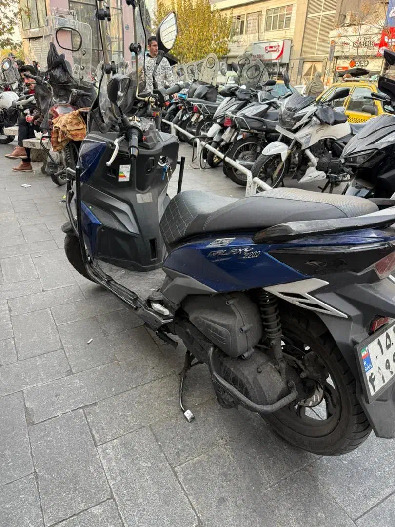 j200 مدل98|موتورسیکلت|تهران, دستغیب|دیوار