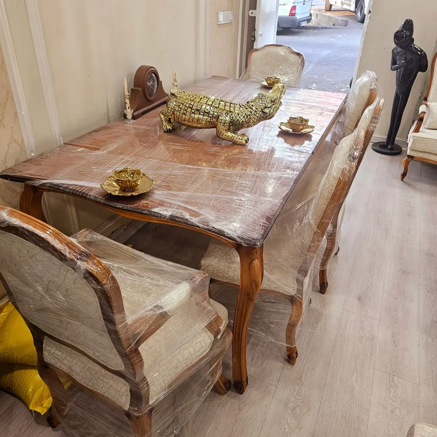 مبل و ناهارخوری کویین آماده ارسال،مناسب جهیزیه|مبلمان خانگی و میز عسلی|تهران, اوقاف|دیوار